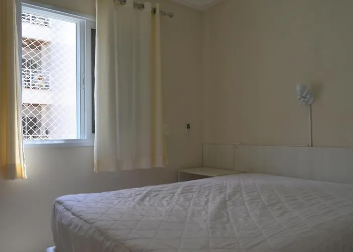 Aluga-Se Apto 2 Quartos, Sendo 1 Suite, 3 Ar Cond. Mobilia Completa - Praia Grande Ubatuba/Sp